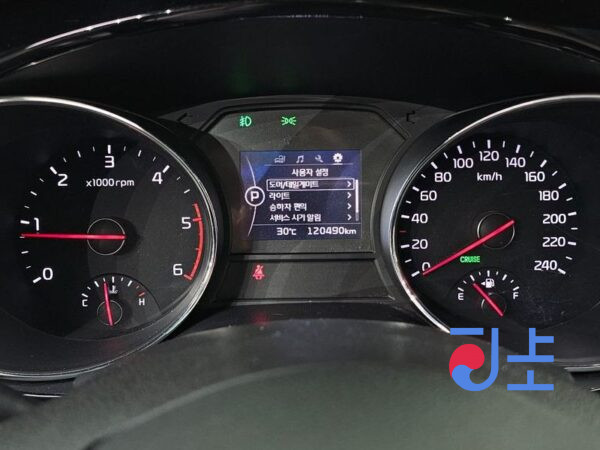 Kia Carnival black - KNAMC81ABGS201104 - Image 8
