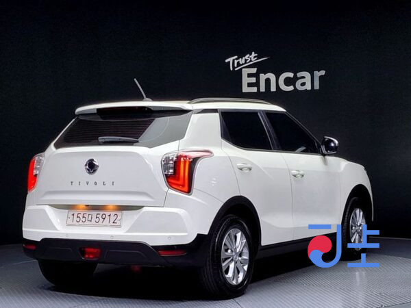 SsangYong Tivoli white - KPBXH3AP1LP331954 - Image 2