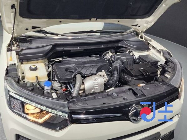 SsangYong Tivoli white - KPBXH3AP1LP331954 - Image 6