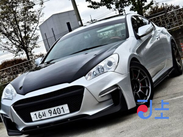 Hyundai Genesis silver - KMHHW61HP9U011998 - Image 13