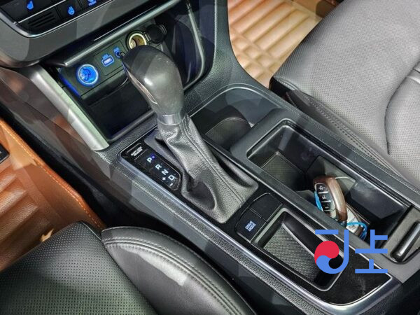 Hyundai Sonata white - KMHE341CBGA247585 - Image 9