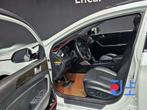 Hyundai Sonata white - KMHE341CBGA247585 - Image 11