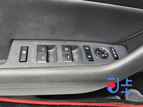 Hyundai Sonata white - KMHE341CBGA247585 - Image 18