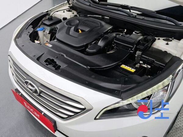 Hyundai Sonata white - KMHE241CBHA274598 - Image 6