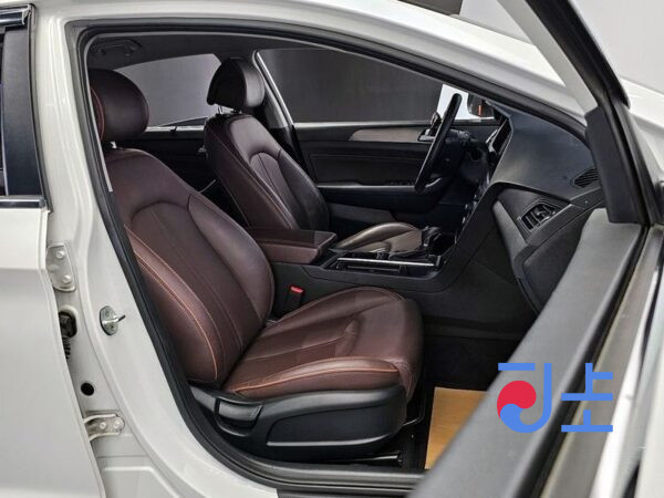 Hyundai Sonata white - KMHE241CBHA274598 - Image 10