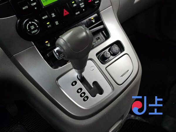 Kia Carnival black - KNHMD376BCS494686 - Image 9