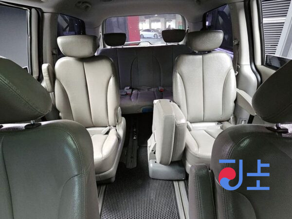 Kia Carnival black - KNHMD376BCS494686 - Image 11