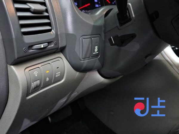 Kia Carnival black - KNHMD376BCS494686 - Image 13