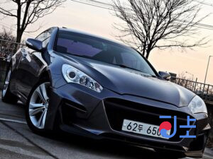 Hyundai Genesis grey - KMHHT61DP9U002738
