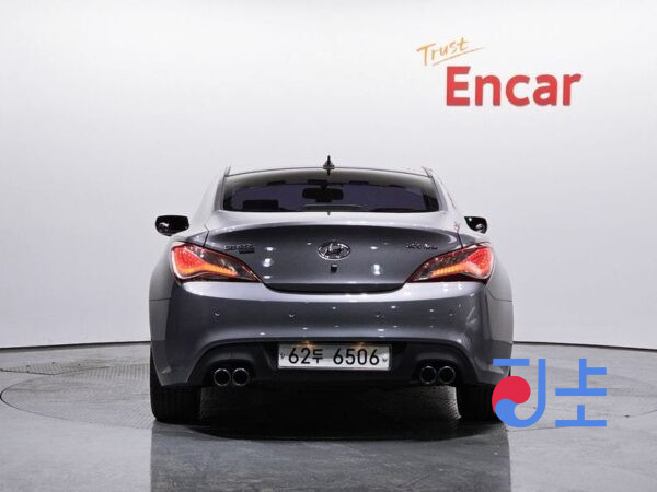 Hyundai Genesis grey - KMHHT61DP9U002738 - Image 19