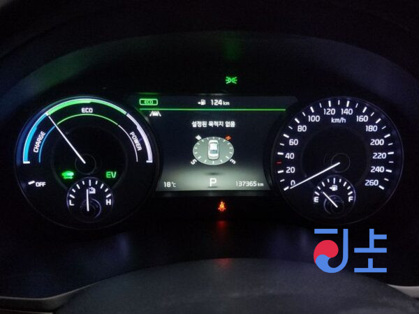 Kia K7 black - KNALA41GBKA016710 - Image 8