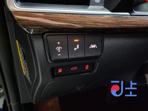 Kia K7 black - KNALA41GBKA016710 - Image 14