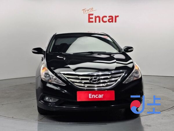 Hyundai Sonata black - KMHEC41MBBA325657 - Image 3