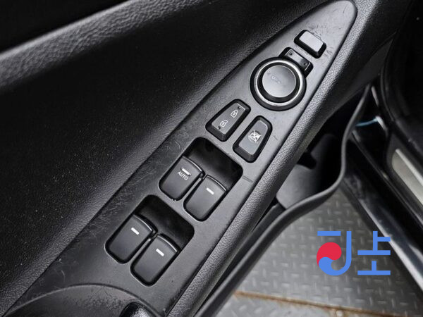 Hyundai Sonata black - KMHEC41MBBA325657 - Image 11