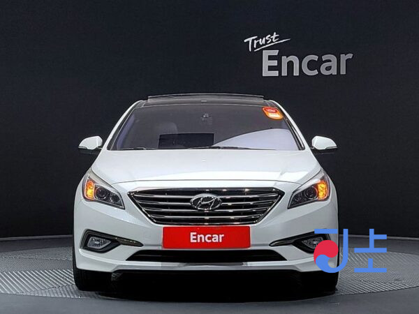 Hyundai Sonata white - KMHE341DBFA130869 - Image 3