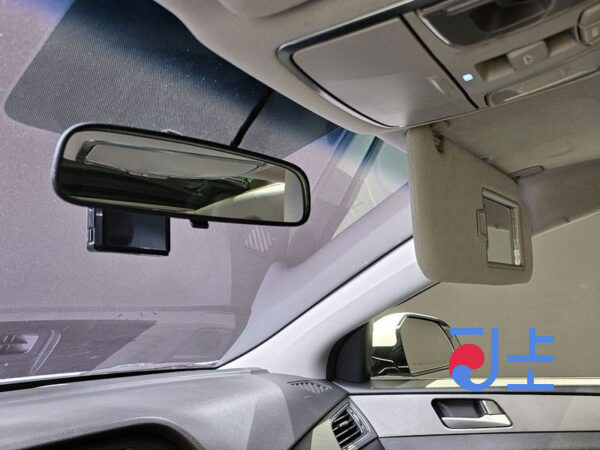 Hyundai Sonata white - KMHE341DBFA130869 - Image 18