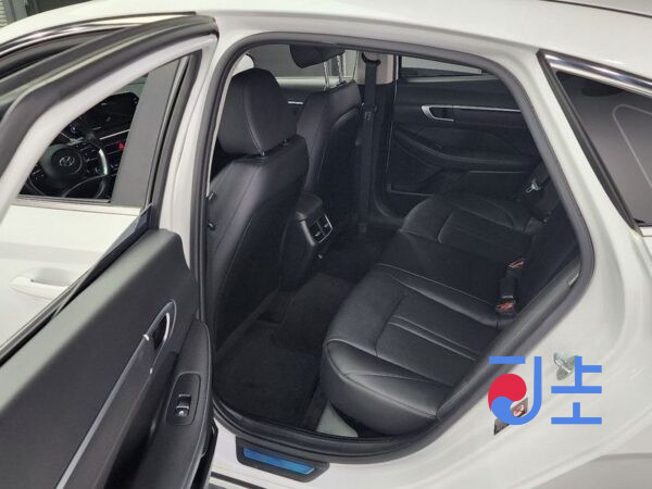 Hyundai Sonata white - KMHL341DBNA160179 - Image 11