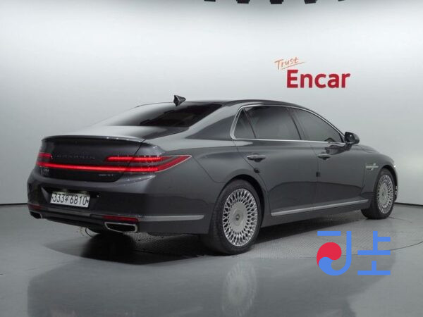 Genesis G90 grey - KMHG241ADLU077926 - Image 2