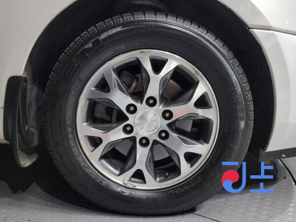 Kia Carnival white - KNHMD376BDS547108 - Image 5
