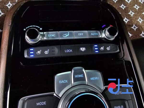 Genesis G90 black - KMHG341DDLU080954 - Image 19