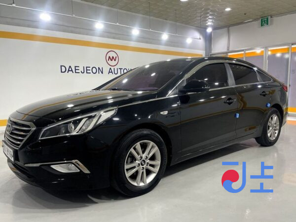 Hyundai Sonata black - KMHE341DBFA009055