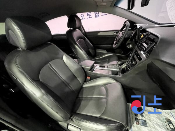 Hyundai Sonata black - KMHE341DBFA009055 - Image 17