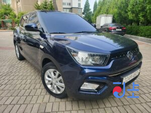 SsangYong Tivoli blue - KPBXH3AR1KP302548