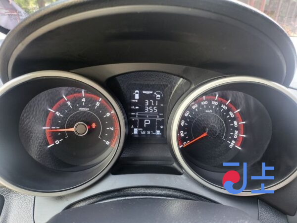 SsangYong Tivoli blue - KPBXH3AR1KP302548 - Image 10