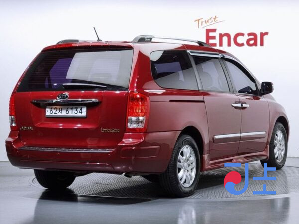 Kia Carnival red - KNAMN816BBS446997 - Image 2