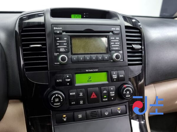 Kia Carnival red - KNAMN816BBS446997 - Image 16