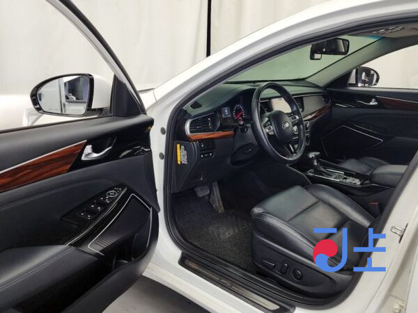 Kia K7 white - KNALB41ABGA026501 - Image 11