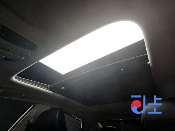Kia K7 white - KNALE41GBLA024425 - Image 21