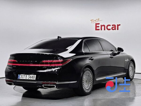 Genesis G90 black - KMHG241DDMU094051 - Image 2