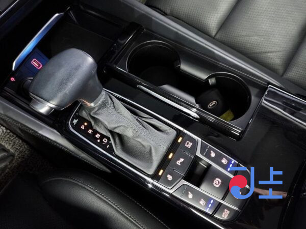 Kia K7 black - KNALC411BGA041886 - Image 10