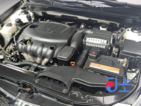Hyundai Sonata white - KMHEC41MBBA340420 - Image 6