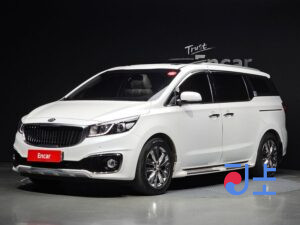 Kia Carnival white - KNAMC81ABGS199778