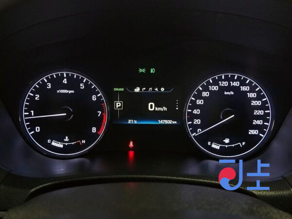 Hyundai Genesis black - KMHGM41DBGU125517 - Image 8
