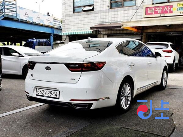 Kia K7 white - KNALC418BHA054471 - Image 4
