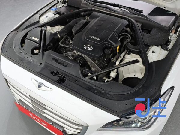 Hyundai Genesis white - KMHGM41DDFU055765 - Image 6