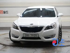Kia K7 white - KNALM415BCA088439