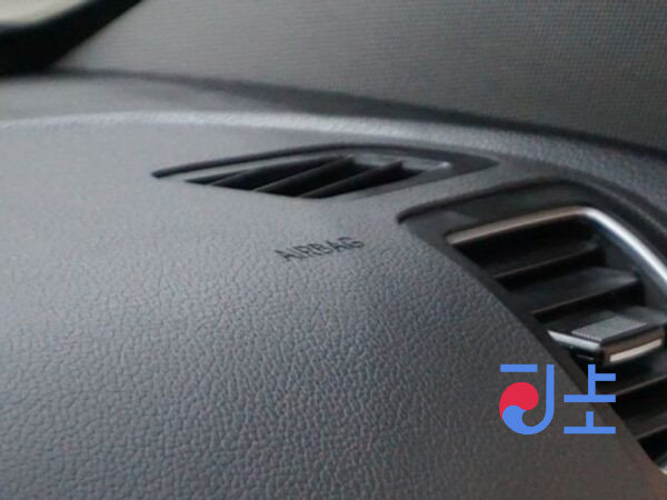 Kia K7 white - KNALM415BCA088439 - Image 18