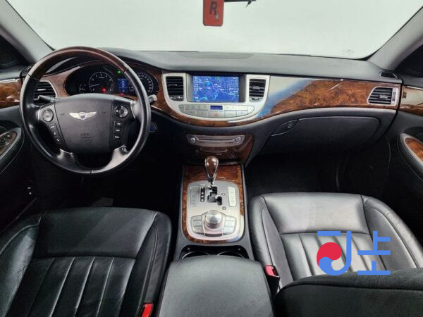 Hyundai Genesis silver - KMHGB41AP9U045455 - Image 7