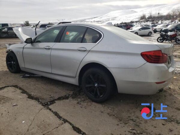BMW Series 530D XDrive 2015 Silver — WBA5D3103FD577470 - Image 3