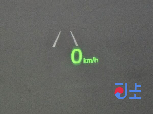 Kia K7 black - KNALB41GBKA015686 - Image 17