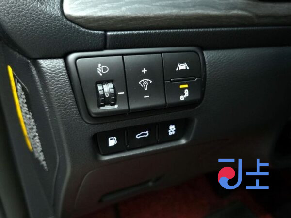 Kia K7 grey - KNALC41BBLA202902 - Image 14