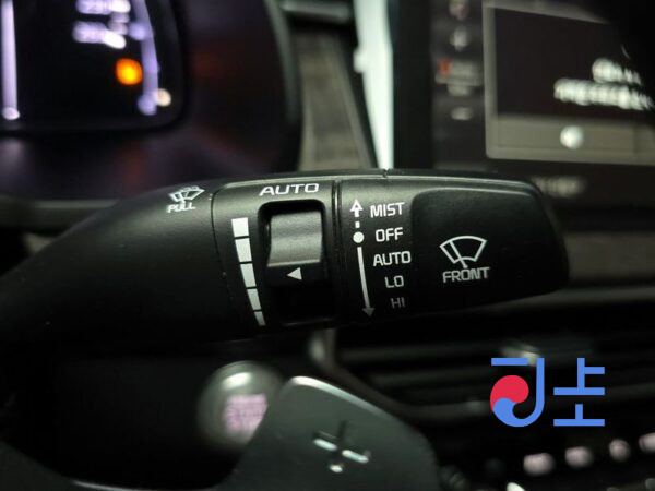 Kia K7 grey - KNALC41BBLA202902 - Image 15