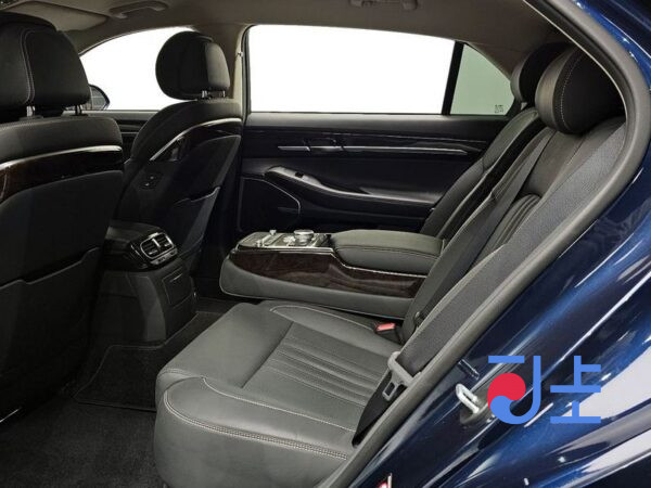 Genesis G90 blue - KMHG141DBKU072250 - Image 12