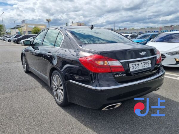 Hyundai Genesis black - KMHGA41BBDU224252 - Image 11