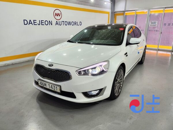 Kia K7 white - KNALM416BFA181384 - Image 3