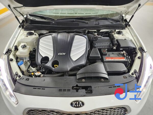 Kia K7 white - KNALM416BFA181384 - Image 7